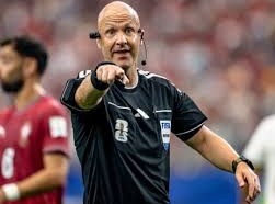 Image: Referee Anthony Taylor Retires After Distinguished Career