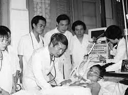 Image: Renowned Emergency Physician Vu Van Dinh Passes Away