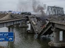 Image: Russia and Ukraine Target Supply Lines: Signs of Stalemate