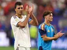 Image: Spain's Rodri Calls for Improvement Ahead of Argentina Clash