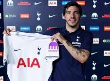 Image: Tottenham Signs Sandro Tonali for Record £100 Million