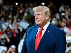 Image: Trump Discusses Ending Iran Conflict Amid Red Sea Tensions