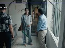 Image: Under the Bright Window Episode 30: Diệu Stunned by Encounter