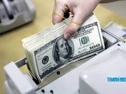 Image: USD Rises as Other Currencies Decline Amid Inflation Concerns