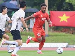 Image: Vietnam National Football Team Dominates South Korea's Third Team