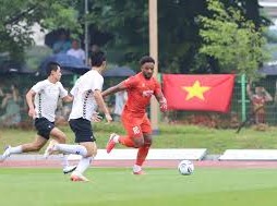Image: Vietnam National Football Team Triumphs 6-0 Against South Korea