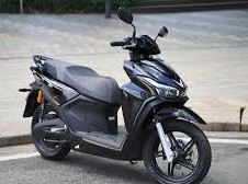Image: VinFast Launches Premium Electric Scooter Kinet in Vietnam
