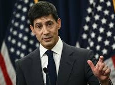 Image: Warsh Vows to Tackle Inflation, Highlights AI Investment Boom