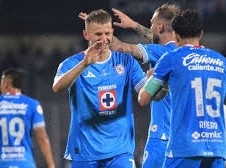 Image: Cruz Azul vs Atlante: A Clash of Class in Liga MX