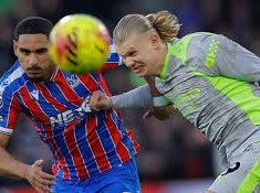 Image: Crystal Palace Faces Manchester City in Premier League Clash