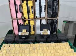 Image: Customs Seize 145 kg of Gold Bars Hidden in Airport Luggage