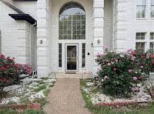 Image: Đan Trường's Luxurious Home in the U.S. Worth Nearly $450,000