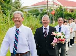 Image: Elderly Groom Celebrates Marriage After 10 Years Together