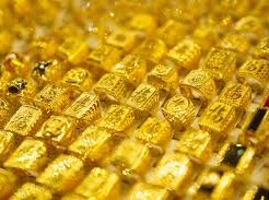Image: Gold Prices Surge as Global Market Rises