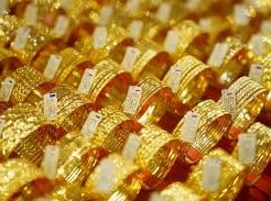 Image: Gold Prices Surge on August 23: Investors Profit