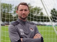 Image: Grimsby Town Coach Pays Tribute to Alex Hughes