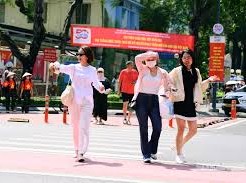Image: Heatwave Sweeps Northern and Central Vietnam