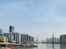 Image: Investment Funds Withdrawn from Real Estate Market