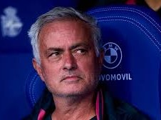 Image: Jose Mourinho Faces Defensive Crisis at Real Madrid