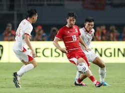 Image: Justin Hubner Praises Vietnam National Football Team