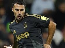 Image: Juventus vs Palermo Player Ratings: Perin and Celik Shine