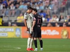 Image: Lionel Messi Fined for Slapping Opponent in MLS Match