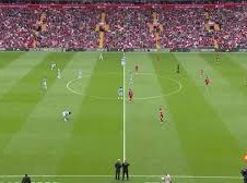 Image: Liverpool Draws 2-2 with Nottingham Forest in Premier League Clash