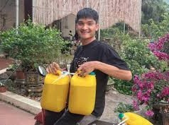 Image: Mạc Văn Khoa Responds to Bankruptcy Rumors
