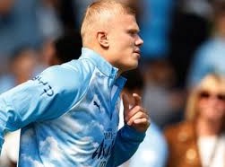Image: Manchester City Faces Bournemouth in Premier League Clash