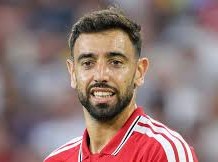 Image: Manchester United Reacts to Bruno Fernandes' Huge Transfer Offer