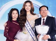 Image: Miss World Contestant Bảo Ngọc's Strong Family Support