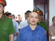 Image: Network Gangster Tiến Bịp Sentenced to 8 Years in Prison