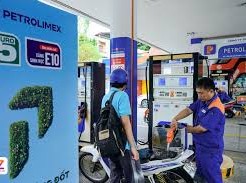 Image: Petrolimex Reports Nearly $9 Billion in Revenue in First Half of 2026