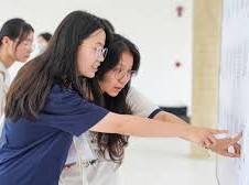 Image: Saigon University Sets High Admission Scores for 2026