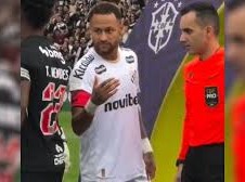 Image: Thiago Mendes Snubs Neymar, Reviving Their Old Rivalry