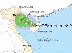 Image: Tropical Depression in the East Sea Likely to Strengthen into a Storm