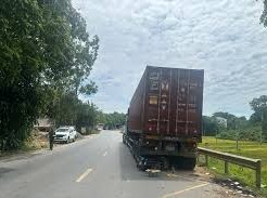 Image: Truck Driver Charged After Fatal Collision with Woman