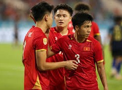 Image: Vietnam and Singapore Advance to AFF Cup Semifinals
