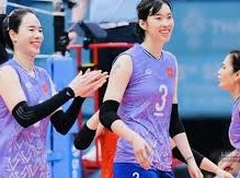 Image: Vietnam Women's Volleyball Team Returns for Training with 14 Players