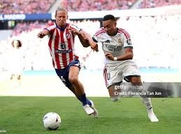 Image: Atletico Madrid Defeats Real Madrid in La Liga Clash