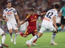 Image: Controversy in Roma vs Atalanta Match: Disallowed Goal and Penalty Appeal