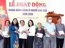 Image: Elderly in Vinh Long Contribute to Community Development
