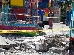 Image: Fireworks Explosion at Festival in Mexico Kills 10, Injures 64