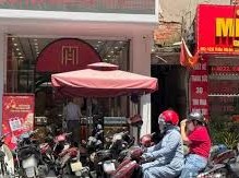 Image: Gold Prices Drop in Vietnam, Shifting Buyer Mindsets