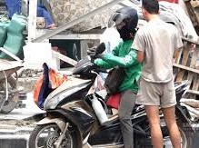 Image: Grab Drivers Call for App Shutdown Amid Income Concerns