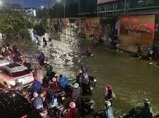 Image: Heavy Rain Shifts to Northern and Central Regions of Vietnam