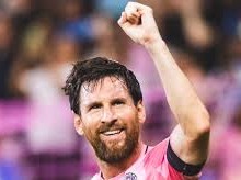 Image: Inter Miami vs Cruz Azul: Messi Achieves Historic Milestone