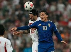 Image: Italy Dominates Turkey in UEFA Nations League Match
