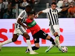 Image: Juventus Faces NEC in Europa League Opener