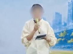 Image: MC Injured by Falling Backdrop During Live Event